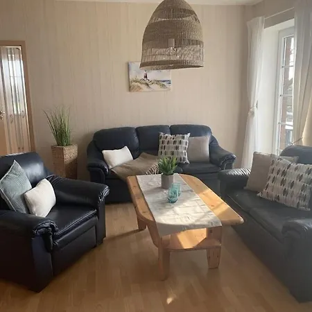 With 3 Bedrooms Nyaraló
