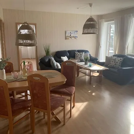 With 3 Bedrooms Nyaraló